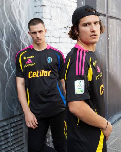 pisa_24_25_adidas_special_edition_kit_b.jpg