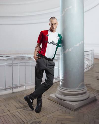 legia_warszawa_24_25_adidas_fourth_kit_1.jpg