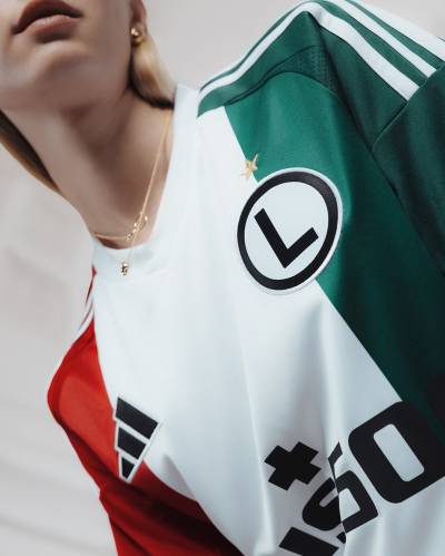 legia_warszawa_24_25_adidas_fourth_kit_3.jpg