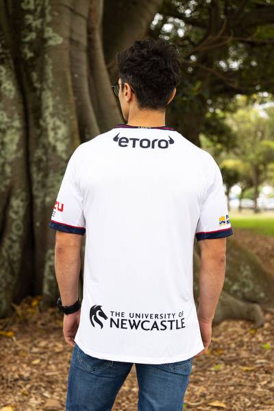 newcastle_jets_24_25_legend_third_kit_5.jpg