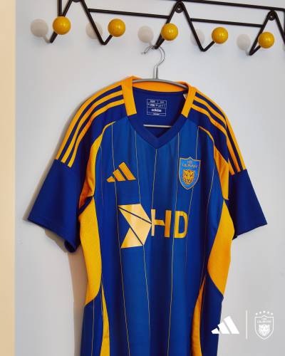 ulsan_hd_2025_adidas_home_kit_f.jpg