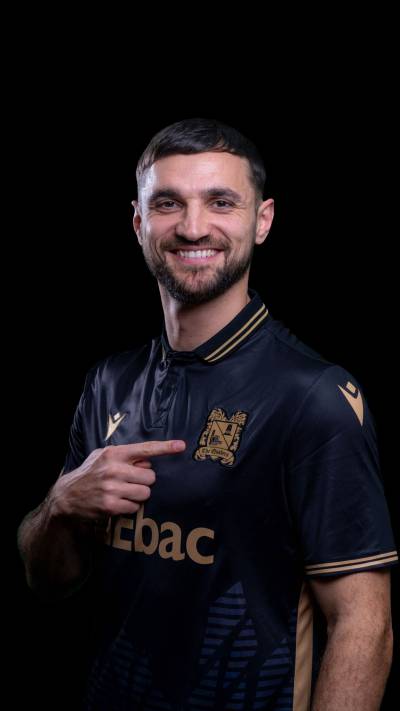 darlington_24_25_macron_third_kit_b.jpg
