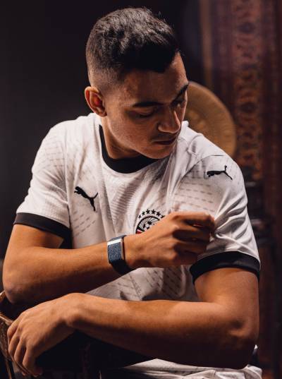 egypt_24_26_puma_away_kit_c.jpeg