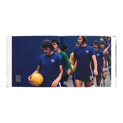 indepth_review_blue_is_the_colour_04.jpg