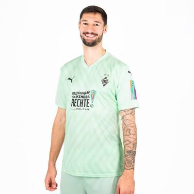 borussia_monchengladbach_2024_puma_world_childrens_day_kit_a.jpeg
