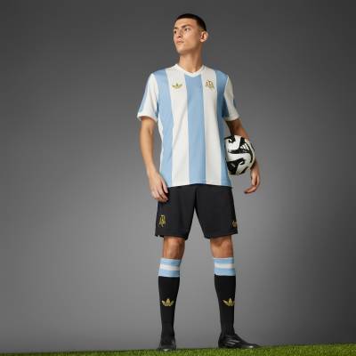 argentina_adidas_originals_50_years_collection_21.jpg