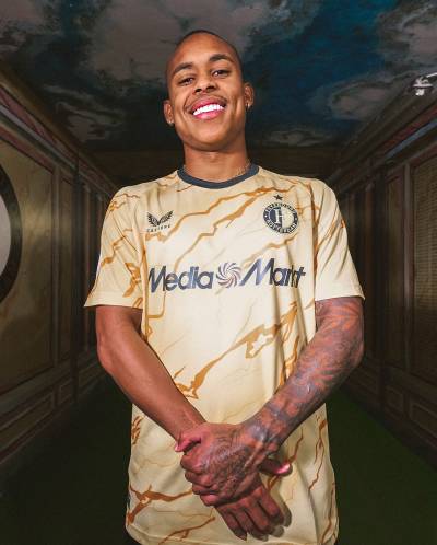 feyenoord_24_25_castore_fourth_kit_a.jpg