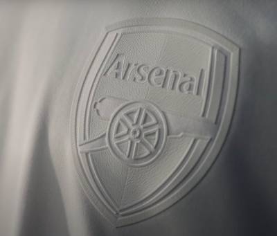 arsenal_24_25_adidas_no_more_red_shirt_e.jpeg