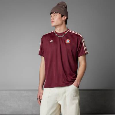 fc_bayern_2025_adidas_terrace_icons_jersey_a1.jpg