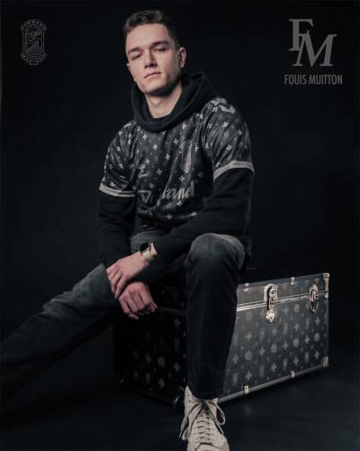 forward_madison_2025_hummel_fouis_muitton_pre_match_jersey_c.jpg
