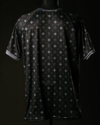 forward_madison_2025_hummel_fouis_muitton_pre_match_jersey_e.jpg