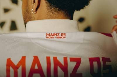 mainz_05_2025_jako_120th_anniversary_shirt_d.jpg