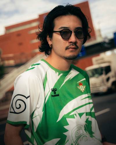 real_betis_2025_hummel_naruto_tribute_shirt_a.jpg