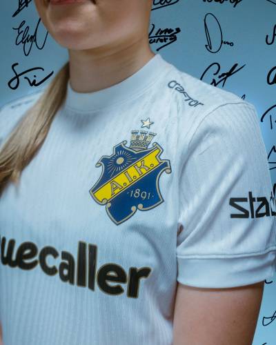 aik_2025_nike_away_kit_c.jpg