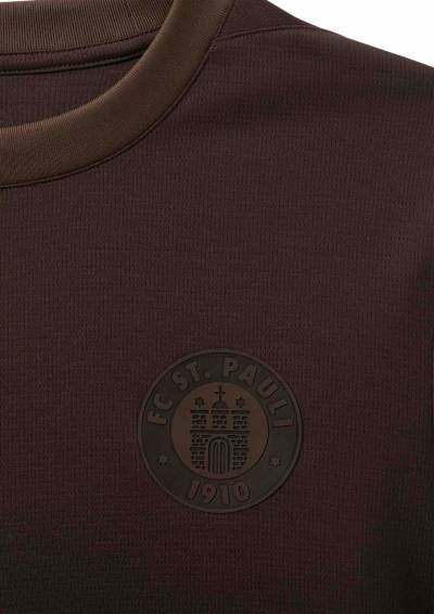 st_pauli_2025_puma_no_place_for_racism_shirt_f.jpg