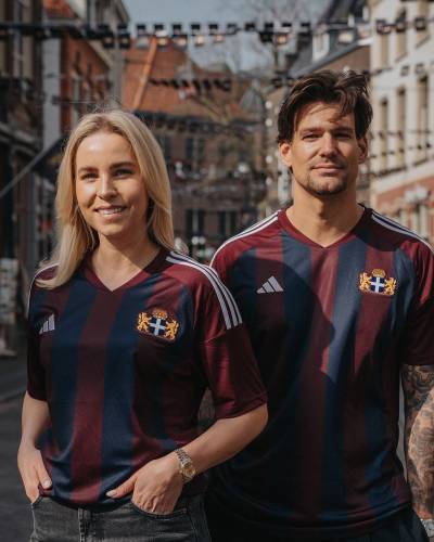 pec_zwolle_2025_adidas_liberation_match_shirt_b.jpeg