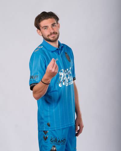 las_vegas_lights_2025_hummel_away_kit_c.jpg