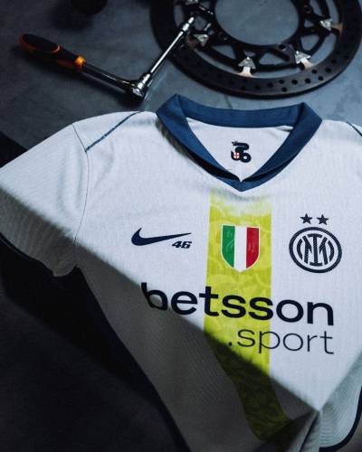 inter_milan_24_25_nike_valentino_rossi_shirt_3.jpg