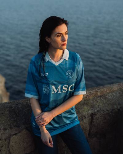 napoli_24_25_ea7_fourth_kit_d.jpg