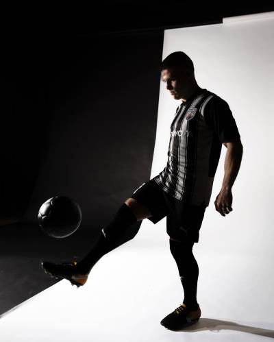 san_antonio_2023_home_kit_e.jpeg
