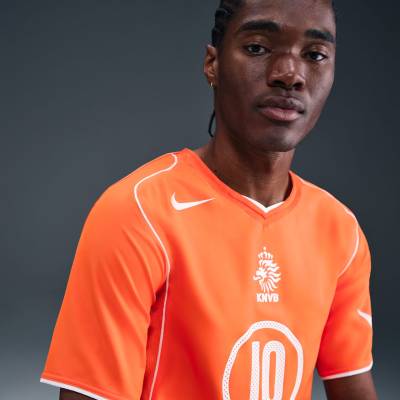 netherlands_2004_nike_reissue_home_shirt_13.jpg