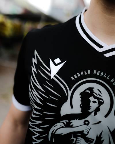 carl_zeiss_jena_heaven_shall_burn_2025_macron_pre_match_jersey_d.jpg