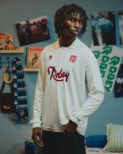 robey_2025_retro_away_shirt_a.jpg