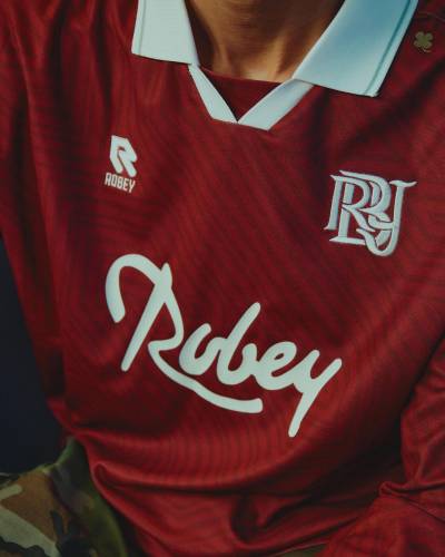 robey_2025_retro_home_shirt_b.jpg