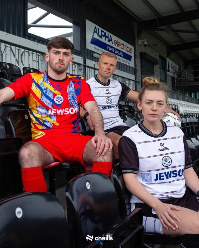 ayr_united_25_26_oneills_home_kit_b.jpg