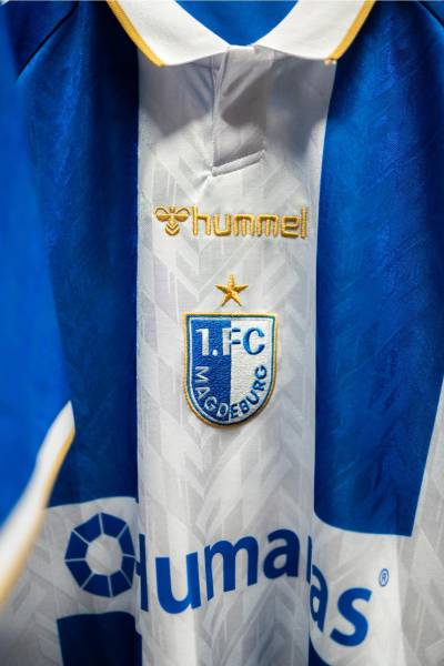 fc_magdeburg_2025_hummel_special_edition_shirt_c.jpg