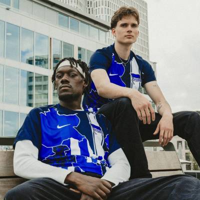 hertha_bsc_2025_nike_xxvi_legacy_jersey_b1.jpg