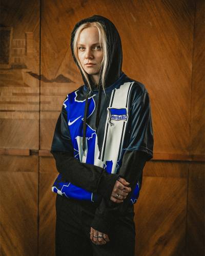 hertha_bsc_2025_nike_xxvi_legacy_jersey_e.jpg