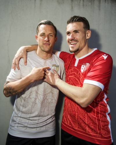 fc_sion_og_bird_2025_macron_special_edition_shirts_c.jpg