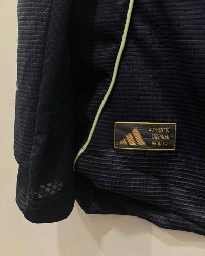 real_madrid_25_26_away_shirt_leaked_d.jpeg