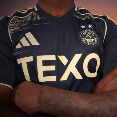 aberdeen_25_26_adidas_away_kit_c.jpg