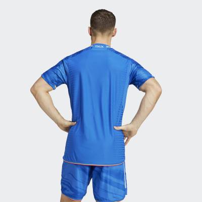 italy_2023_home_kit_c.jpeg