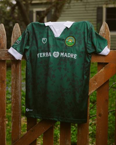 vermont_green_2025_playerlayer_home_kit_f.jpeg