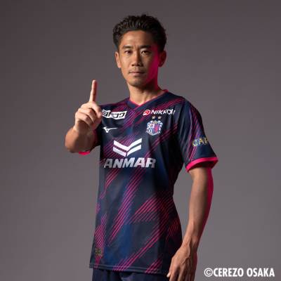 cerezo_osaka_2025_mizuno_special_edition_yozakura_kit_b.jpg