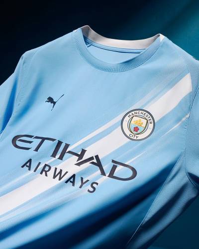 manchester_city_2025_26_puma_home_kit_b.jpg