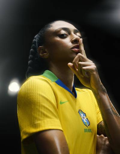 brazil_2025_nike_womens_home_kit_b.jpg