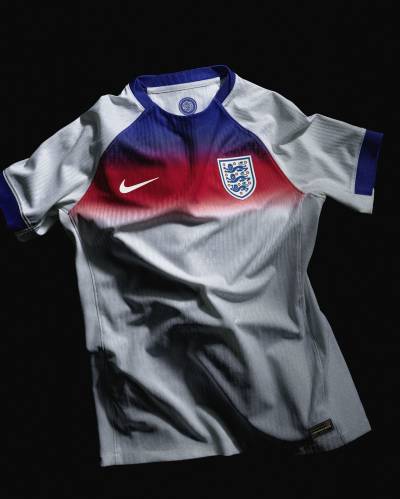 england_2025_nike_womens_home_kit_a.jpg