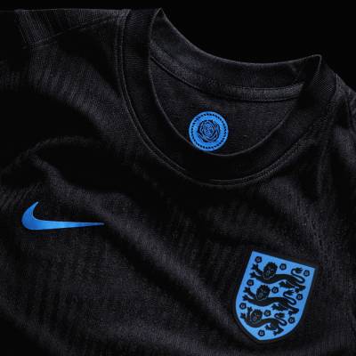 england_2025_nike_womens_away_kit_c.jpg