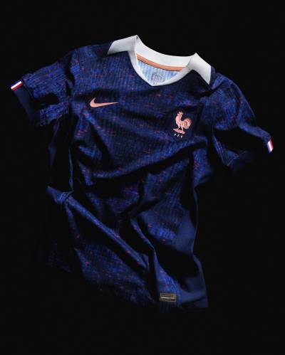 france_2025_nike_womens_home_kit_a.jpg