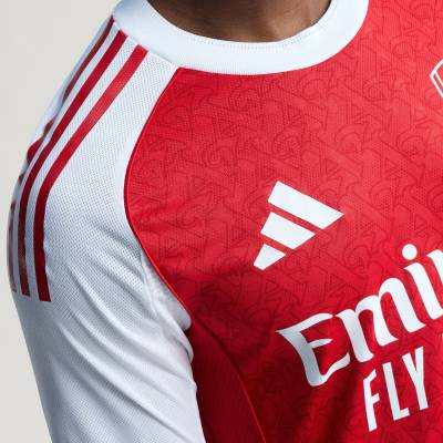 arsenal_25_26_adidas_home_kit_e1.jpg