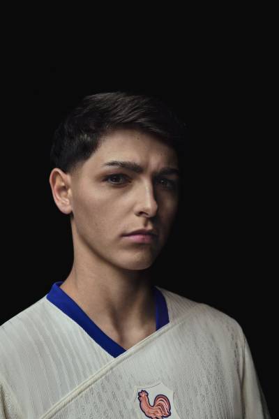 france_2025_nike_womens_away_kit_d.jpg