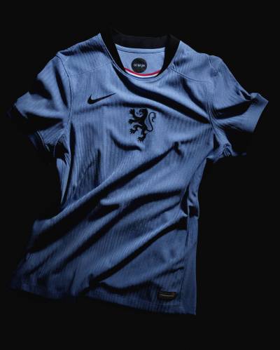 netherlands_2025_nike_womens_away_kit_a.jpg
