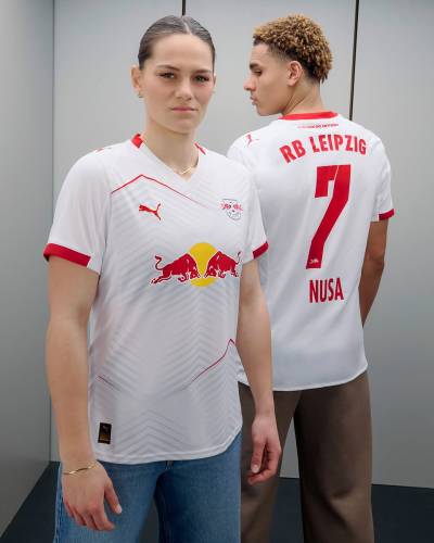 rb_leipzig_25_26_puma_home_kit_a1.jpg