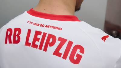 rb_leipzig_25_26_puma_home_kit_d2.jpg