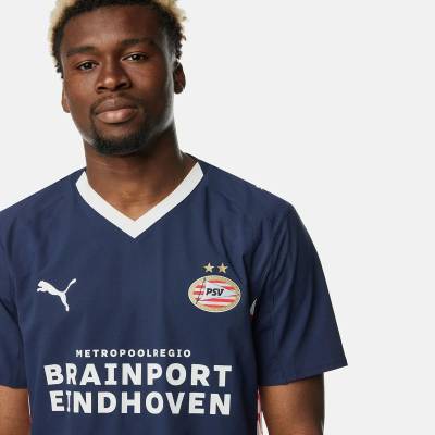 psv_25_26_puma_away_kit_c.jpg