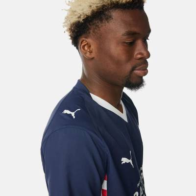 psv_25_26_puma_away_kit_f.jpg